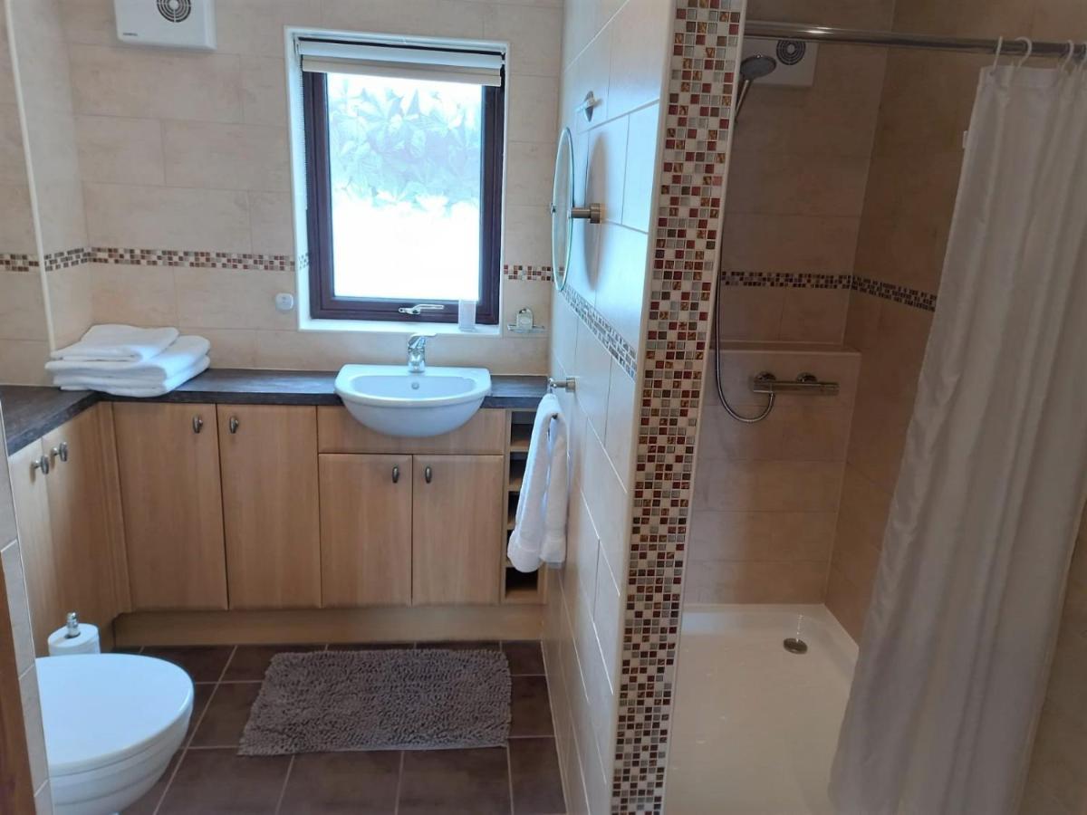 Skye Getaways Self Catering Accommodation دونفيجان المظهر الخارجي الصورة